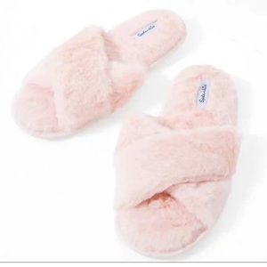 NWOT Splendid Slippers